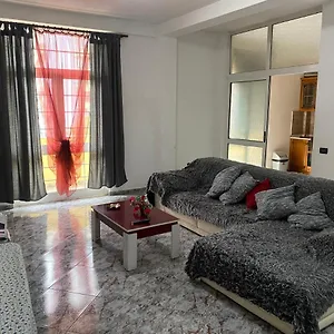 Tirana Apartment 地拉那