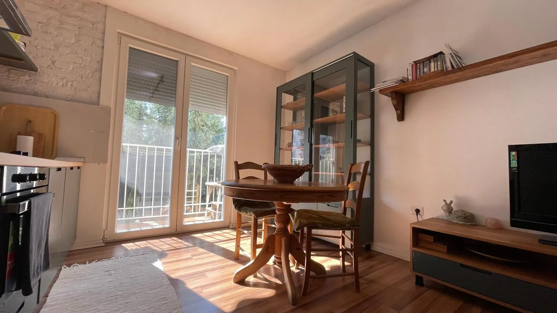 Enjoy Travel Central Apartments Tirana 0*,  Albanie